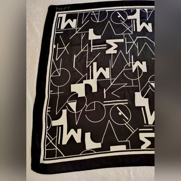 Joseph Ribkoff Abstract Black & White Scarf - Picture 3 of 12